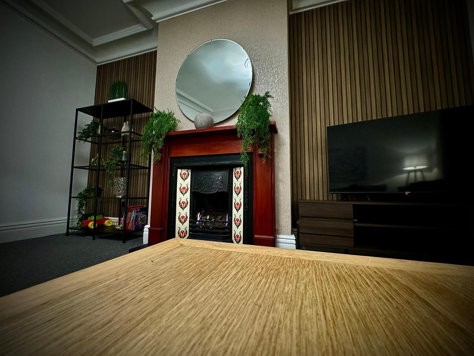 فيلا Sleeps10-Parking-Garden-Hottub-Petfriendly بلاكبول المظهر الخارجي الصورة