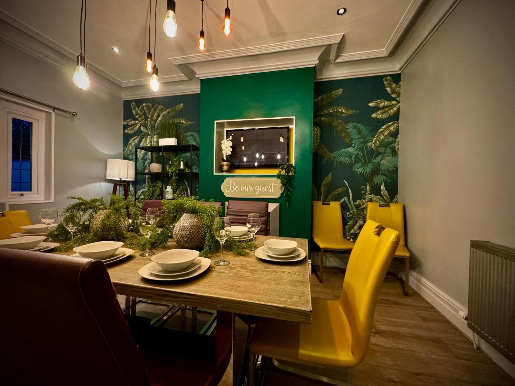 فيلا Sleeps10-Parking-Garden-Hottub-Petfriendly بلاكبول المظهر الخارجي الصورة